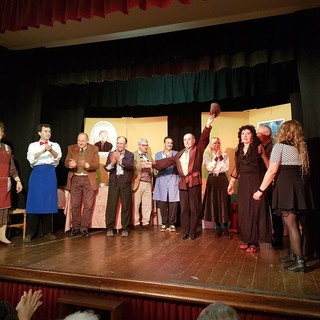 Al teatro Garavagno di Trinità la compagnia Rivolese porta in scena Goldoni con «Un curioso accidente»