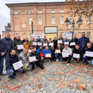 Bra: grazie al progetto “Battikuore” installato il terzo defibrillatore semiautomatico cittadino Bra: grazie al progetto “Battikuore” installato il terzo defibrillatore semiautomatico cittadino