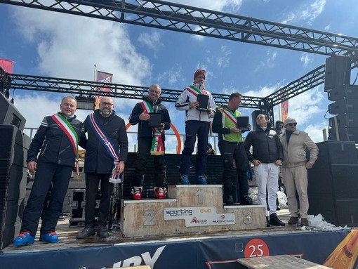 Prato Nevoso, sindaci e amministratori di Cuneo e Savona in pista per la solidarietà: vince il sindaco di Marmora