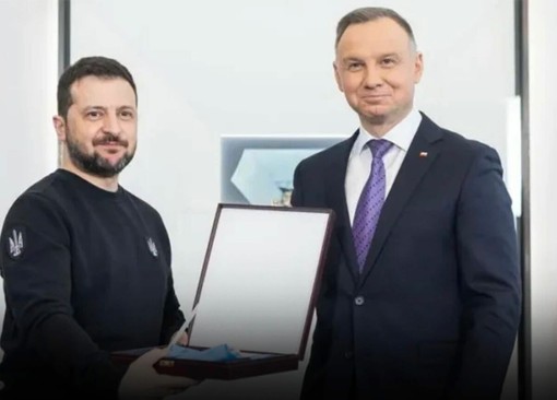 Zelensky e signora saltano l’evento per l’Ucraina organizzato dalla Polonia Zelensky e signora saltano l’evento per l’Ucraina organizzato dalla Polonia