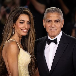 Nell’agosto 2016, George Clooney e sua moglie Amal hanno dato vita alla Clooney Foundation for Justice