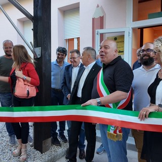 Sant'Albano, inaugurazione scuola infanzia, taglio del nastro