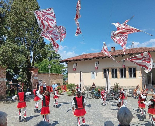 I locali comunali in piazza Canonico Don Borgna a Verduno