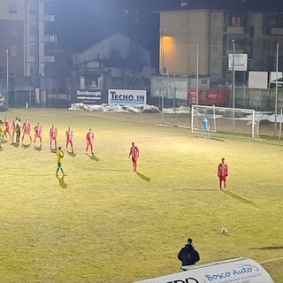 Un calcio di punizione per gli ospiti