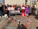 A Piozzo scarpette rosse e allestimenti tematici contro la violenza sulle donne [FOTO]