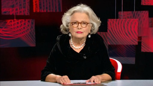 Roberta Petrelluzzi, conduce la celebre trasmissione di RaiTre