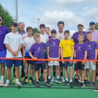Antonio Puci del Match Ball di Bra, insieme a piccoli appassionati