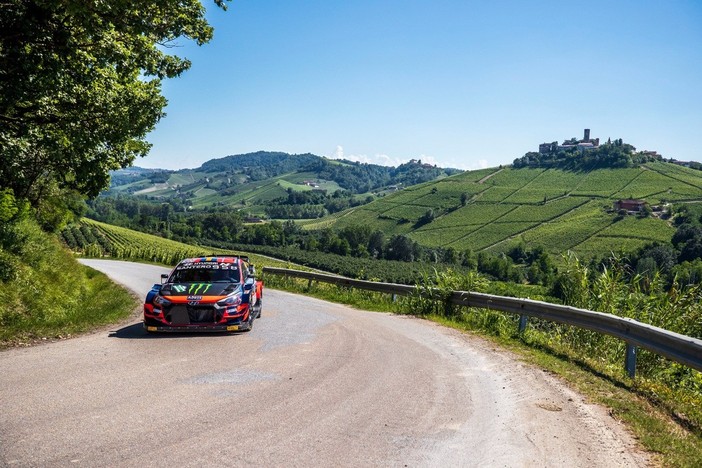 Nella foto il capoclassifica del Ciar-Sparco, Marco Daprà, in azione lo scorso anno Nella foto il capoclassifica del Ciar-Sparco, Marco Daprà, in azione lo scorso anno