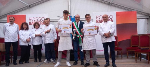 Primo premio al concorso &quot;Dolce Barbera&quot; 2025 per l'IIS Alberghiero Donadio