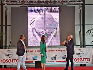 Nelle immagini alcuni momenti della festa tenuta presso la sede aziendale di Marene