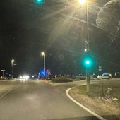 Cuneo, scontro tra auto al semaforo di corso Alcide De Gasperi