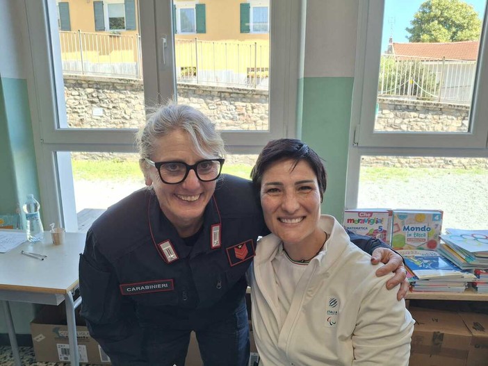 Da sinistra Stefania Belmondo e Giuliana Turra Da sinistra Stefania Belmondo e Giuliana Turra