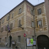 Il municipio di Bene Vagienna, immagine di repertoiro Il municipio di Bene Vagienna, immagine di repertoiro