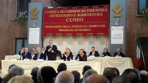 Savigliano: la Camera di Commercio di Cuneo premia i lavoratori e il progesso