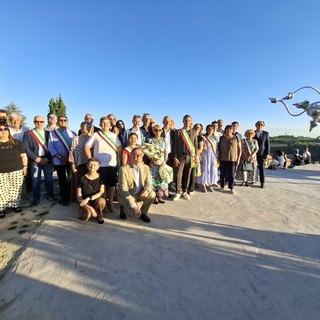 Nelle foto alcuni momenti della partecipata doppia inaugurazione