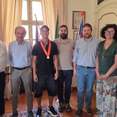 La Giunta comunale di Bra incontra il giovane campione europeo Thomas Corigliano La Giunta comunale di Bra incontra il giovane campione europeo Thomas Corigliano