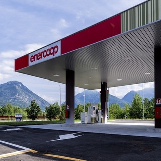 Caro carburanti, Nova Coop allinea i prezzi Enercoop a 1,99 euro per la benzina e 2,19 euro per il gasolio