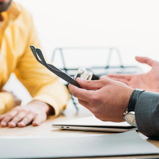 Quando i mercati scendono i risparmiatori si affidano ai conti deposito, ecco perché