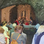 La messa nella suggestiva chiesa nella grotta ha aperto la stagione al Santuario di Santa Lucia La messa nella suggestiva chiesa nella grotta ha aperto la stagione al Santuario di Santa Lucia