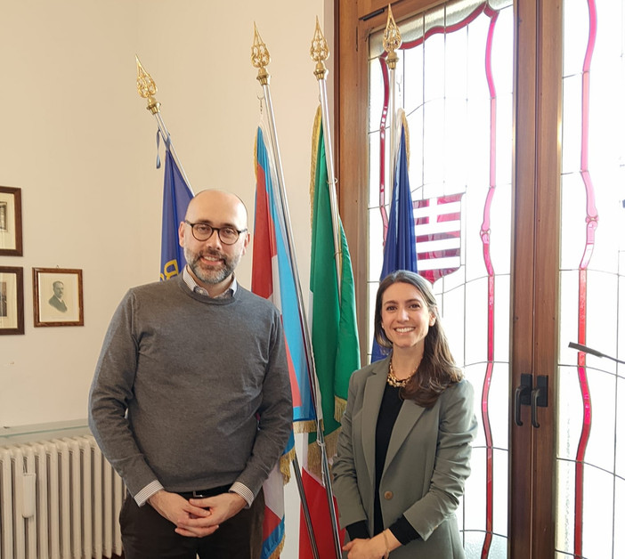Il presidente della Provincia di Cuneo Luca Robaldo con la presidente dell'Ordine degli Architetti, Pianificatori, Paesaggisti e Conservatori della Provincia di Cuneo, l'arch. Francesca Dalmasso Il presidente della Provincia di Cuneo Luca Robaldo con la presidente dell'Ordine degli Architetti, Pianificatori, Paesaggisti e Conservatori della Provincia di Cuneo, l'arch. Francesca Dalmasso