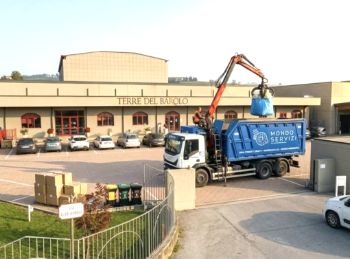 Terre del Barolo ha organizzato la raccolta dei rifiuti agricoli in cantina per i soci conferitori