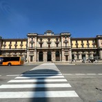 Sala d'attesa senza riscaldamento nella stazione di Cuneo Sala d'attesa senza riscaldamento nella stazione di Cuneo