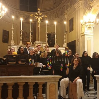 “E quando arriva il Natale”: un partecipato concerto ha coinvolto tutta la piccola Salmour