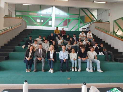 Limone Piemonte, al liceo economico sociale sportivo simulazione di un processo penale