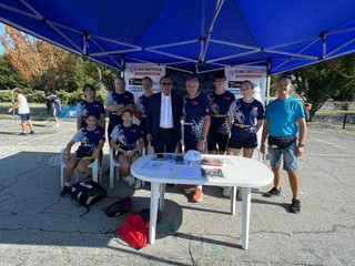 Alba Shuttle a Sport in Piazza con Sobrero Alba Shuttle a Sport in Piazza con Sobrero