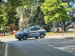 Polizia e Polizia Locale sul luogo dell'incidente Polizia e Polizia Locale sul luogo dell'incidente