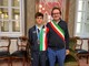 Dennis Fina campione azzurro accolto in Comune dal sindaco Claudio Ambrogio Dennis Fina campione azzurro accolto in Comune dal sindaco Claudio Ambrogio