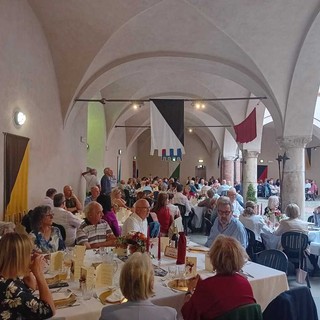 Fossano, la “Cena rinascimentale” nel cortile del castello tappa di avvicinamento alla “Giostra de l’Oca” Fossano, la “Cena rinascimentale” nel cortile del castello tappa di avvicinamento alla “Giostra de l’Oca”