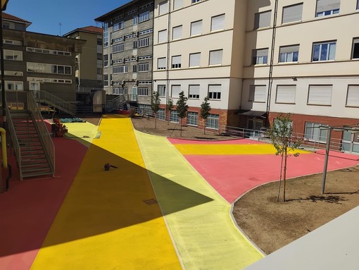 "Spegniamo il riscaldamento nelle tre sedi a Cuneo del Liceo de Amicis": il dirigente scolastico Carlo Garavagno scrive alla Provincia