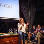 Paola Farinetti presenta il programma della 17ª stagione Paola Farinetti presenta il programma della 17ª stagione