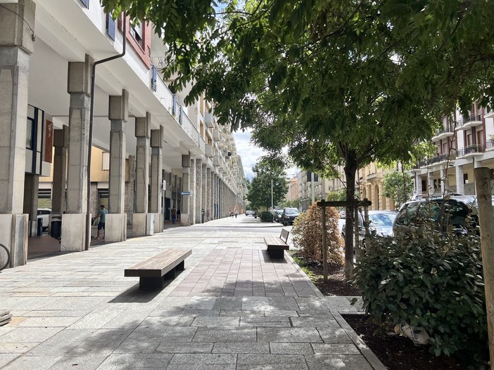 Cuneo, il circolo Arcipelago lancia "Abitare il quartiere": al via i caffè di comunità tra sicurezza, commercio e socialità Cuneo, il circolo Arcipelago lancia "Abitare il quartiere": al via i caffè di comunità tra sicurezza, commercio e socialità