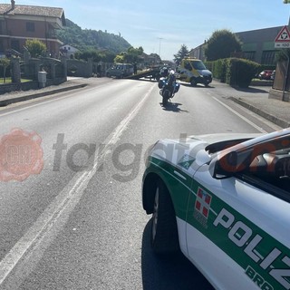 Il traffico nella zona ha subito forti rallentamenti per oltre un’ora per consentire i soccorsi e i rilievi ad opera di 118 e Polizia Locale di Bra