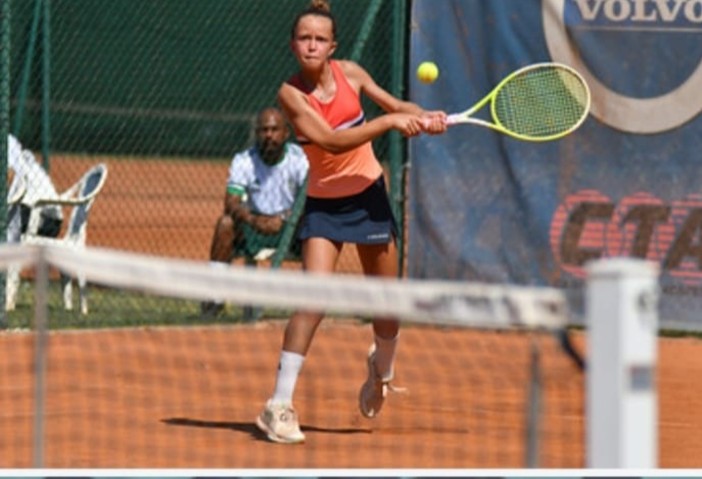 TENNIS / Chiara Basso conquista la semifinale ai campionati italiani Under 12