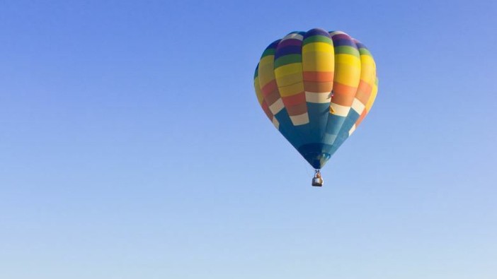 "Correre con il vento", Datameteo Educational porta il cuneese tra cielo e terra: arriva il Balloon e Bike del Monviso