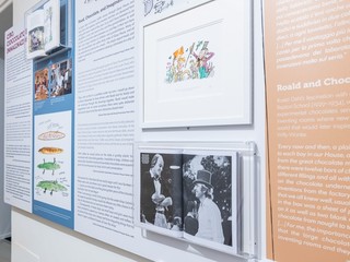 Alcuni scatti dall'esposizione promossa da Crc Innova e ideata e curata dall'associazione culturale CUADRI ETS Alcuni scatti dall'esposizione promossa da Crc Innova e ideata e curata dall'associazione culturale CUADRI ETS