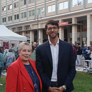 Ab Amajou, presidente ActionAid, con la sindaca di Cuneo Patrizia Manassero Ab Amajou, presidente ActionAid, con la sindaca di Cuneo Patrizia Manassero