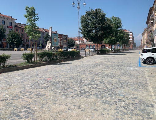 Savigliano, lavori terminati in piazza del Popolo Savigliano, lavori terminati in piazza del Popolo