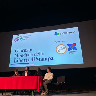 la premiazione delle scuole della provincia di Cuneo vincitrici del concorso sui nuovi linguaggi dell'informazione, giunto alla settima edizione.