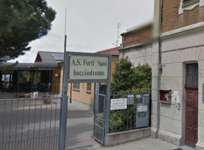 Fossano, rinascerà in estate la bocciofila “Forti Sani”: in corso i lavori di adeguamento per la sicurezza dell’edificio