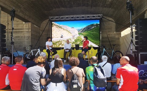 Alcuni momenti del talk “Piemonte Bike Experience: emozioni tra due ruote”