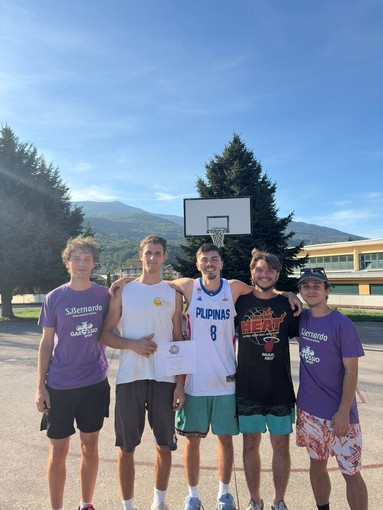 Street Basketball: grande partecipazione al torneo che chiude l'estate di "Garessio è Sport" Street Basketball: grande partecipazione al torneo che chiude l'estate di "Garessio è Sport"