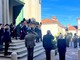 L'uscita del feretro dalla cattedrale