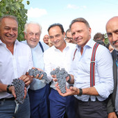 Il ministro con l'assessore regionale nelle scorse settimane a Barolo Il ministro con l'assessore regionale nelle scorse settimane a Barolo