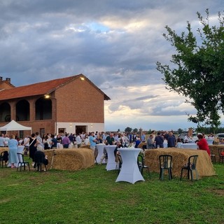 In foto Cascina Italia che ha aperto le porte per Aperitinca, a Ceresole In foto Cascina Italia che ha aperto le porte per Aperitinca, a Ceresole