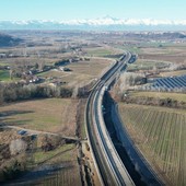 Asti-Cuneo, le immagini dal drone della A33 finalmente completa [VIDEO]