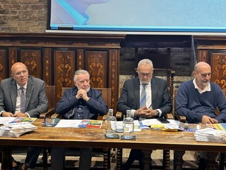 Alcuni momenti dell'incontro tenuto ieri a Grinzane Alcuni momenti dell'incontro tenuto ieri a Grinzane